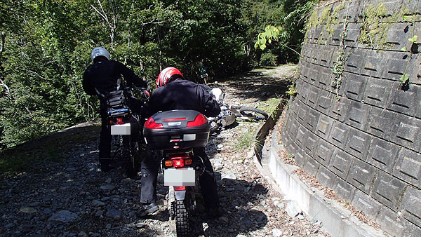 ＯＳＡＭＵさんが早速転倒です